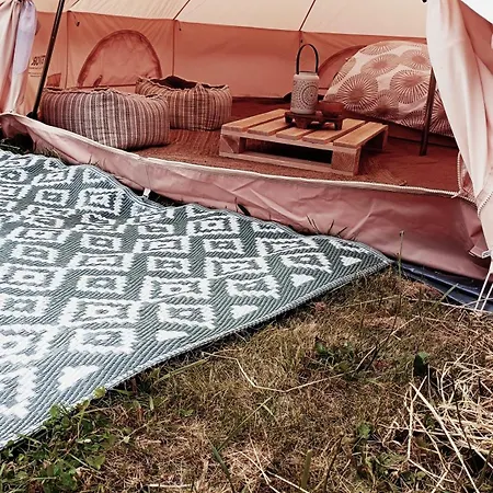 Tipi Insolite Proche Puydufou Campeggio *